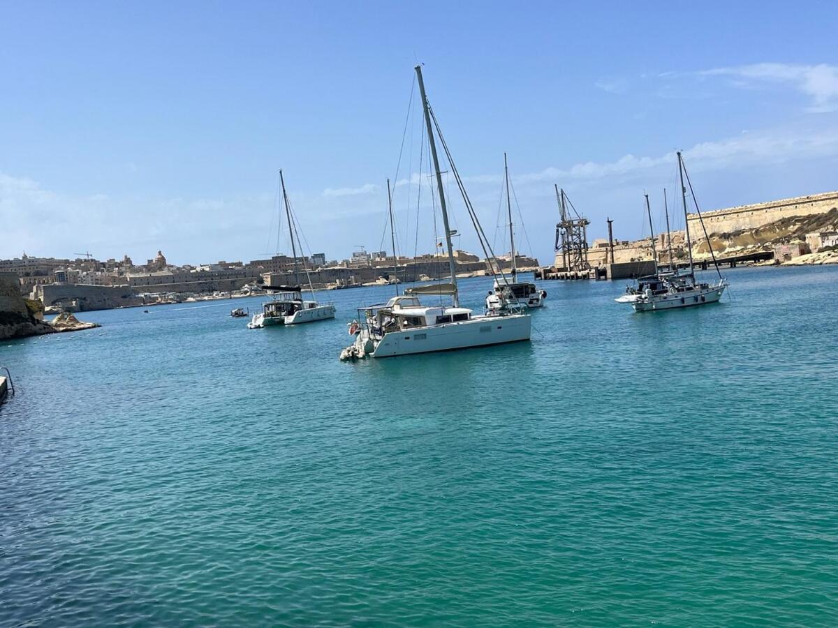 Harbour View Apt With Terrace Kalkara Εξωτερικό φωτογραφία